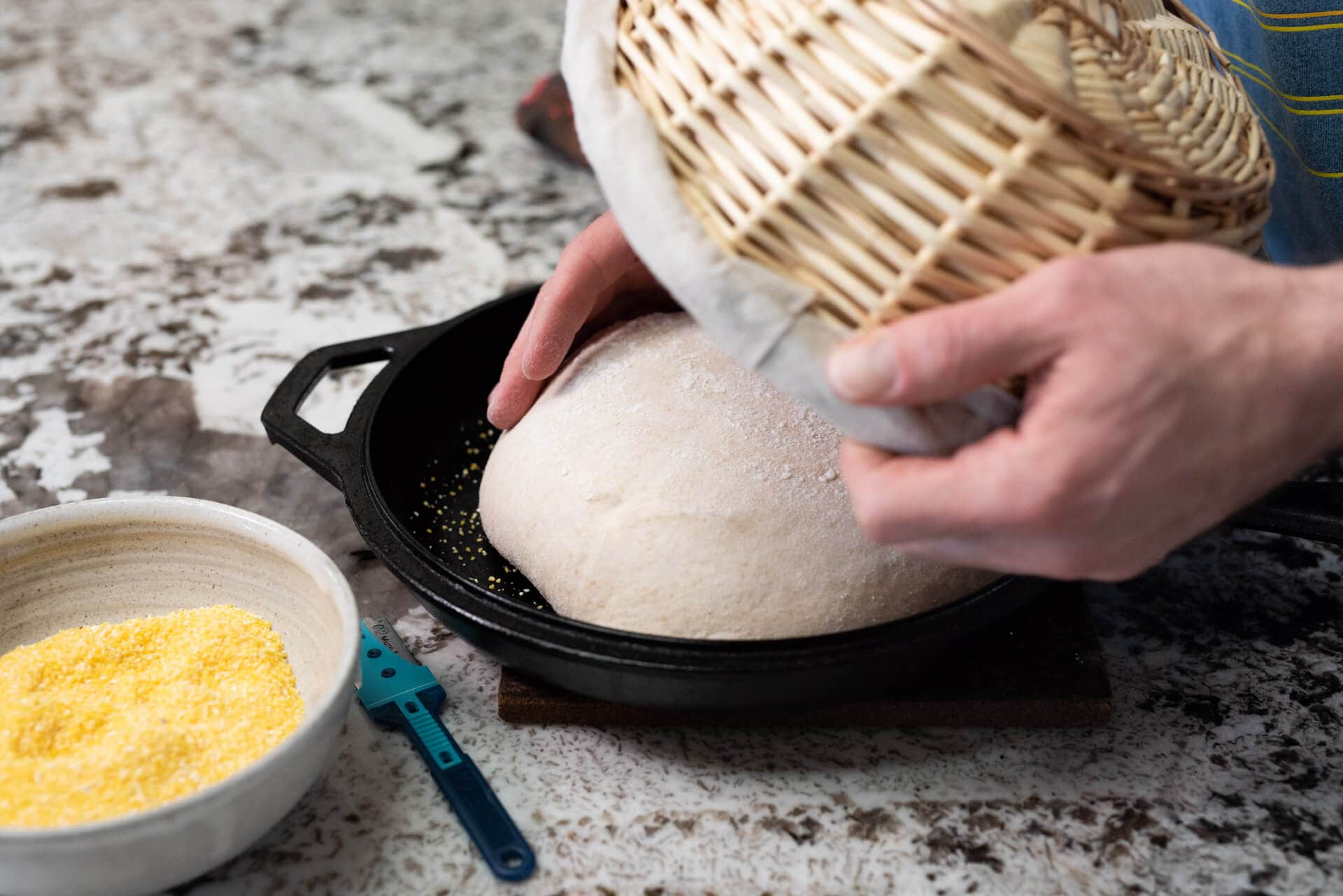 Enameled Cast Iron Bread Oven with Lid, Matte Black Finish Bread Pan, 12  3/4 Sourdough Bread Dutch Oven for Baking, Great for Homemade Artisan  Bread.