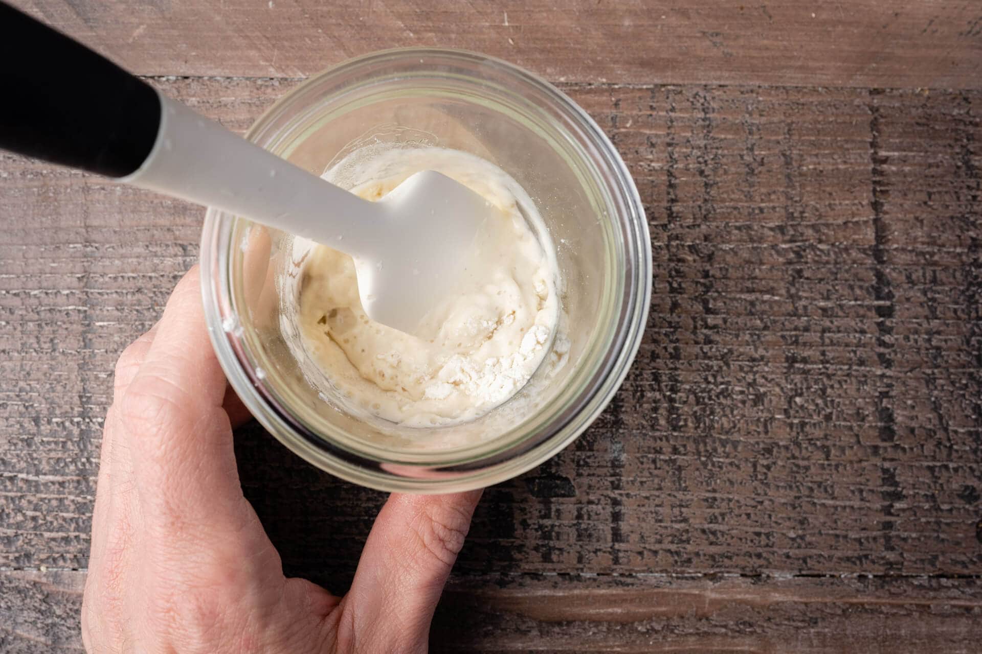 Scaling up a small sourdough starter