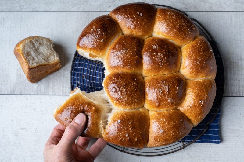 Super soft sourdough dinner rolls