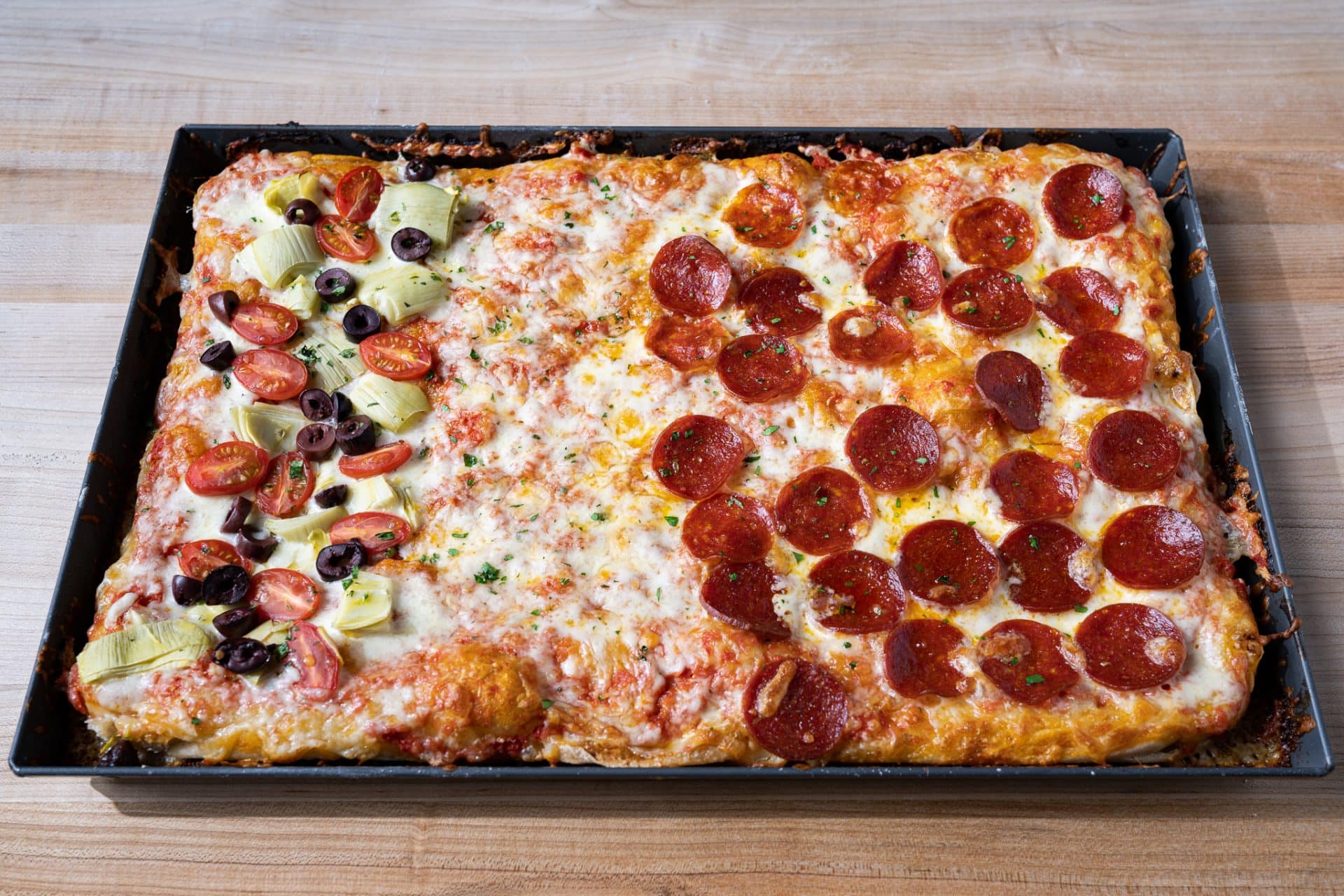 Sourdough pizza with slices