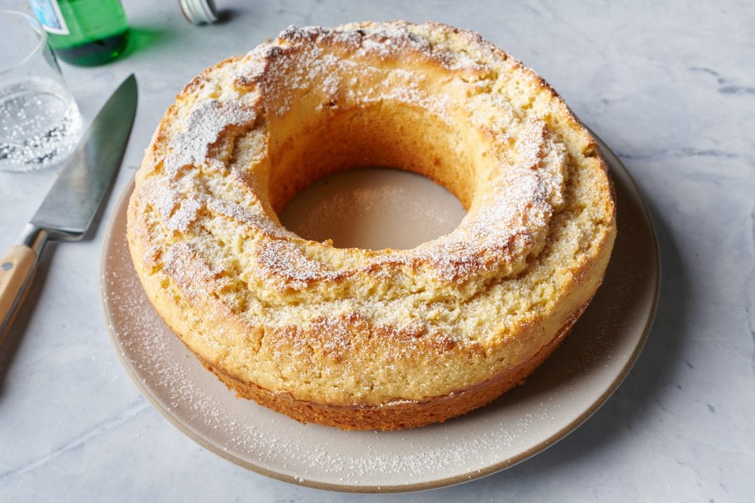 Sourdough starter discard cake ciambella