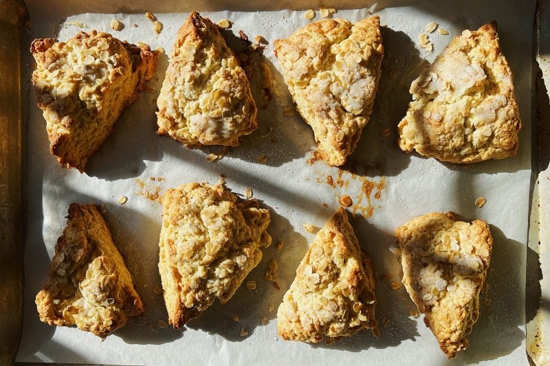 Sourdough starter discard scones baked