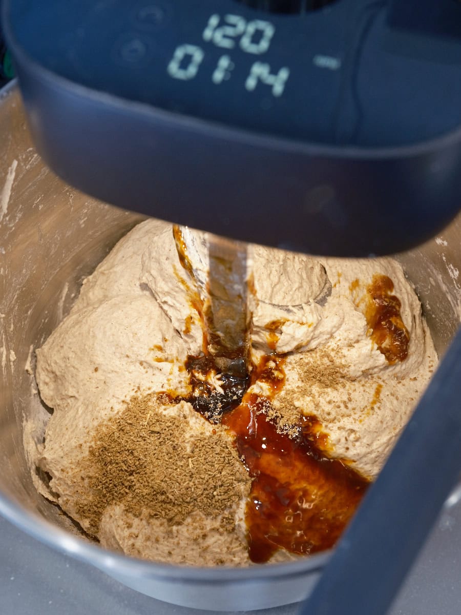 Mixing the buckwheat and malt sourdough with a spiral mixer.