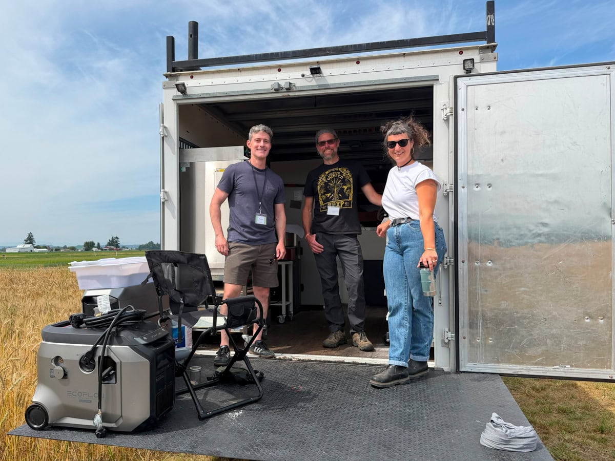 Maurizio Leo, Thomas Vroom, Baylin Speidel in the mobile bakery